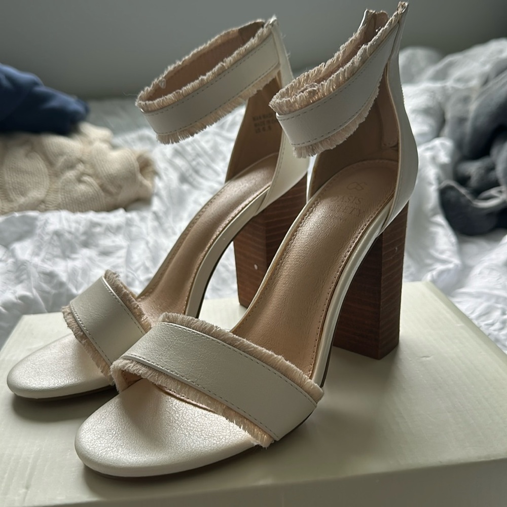 Bohme high heels, ankle strap, never worn, perfect condition